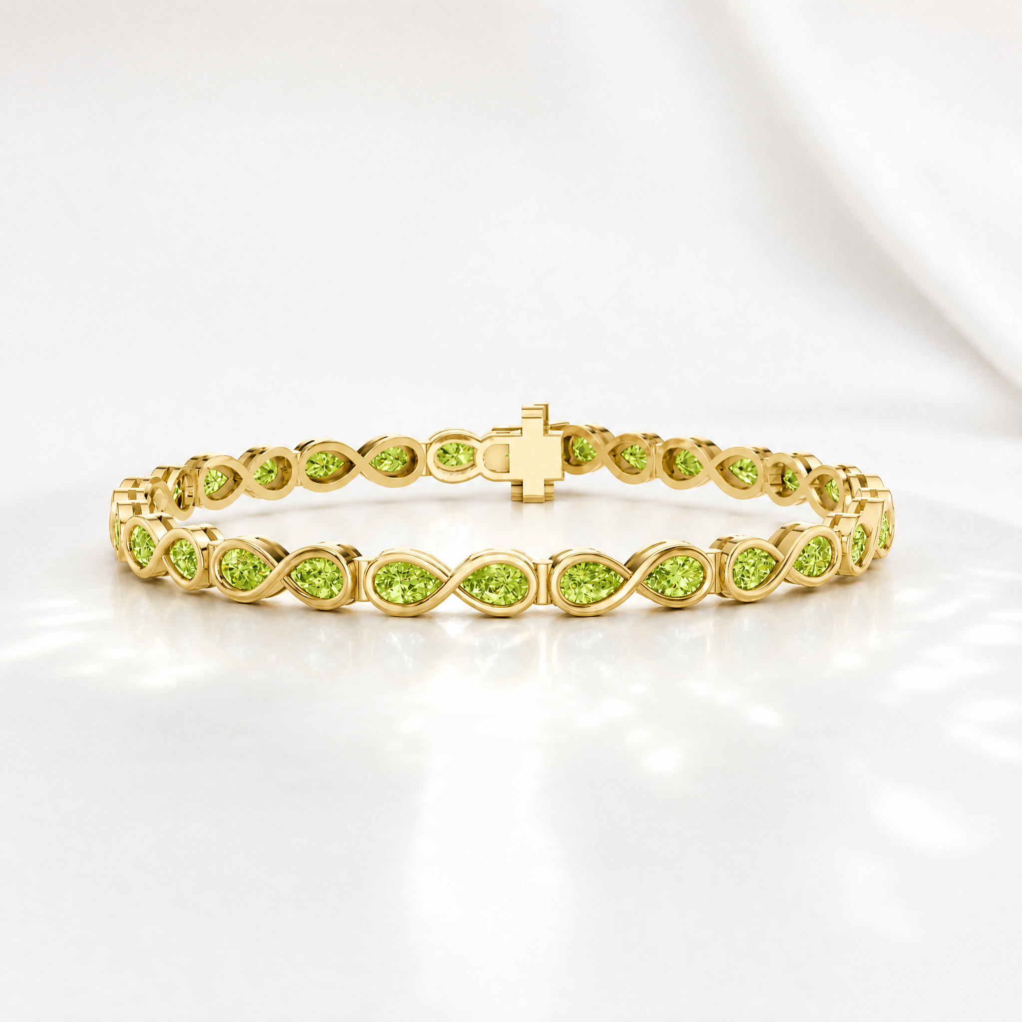 Pearfinity Peridot Bracelet