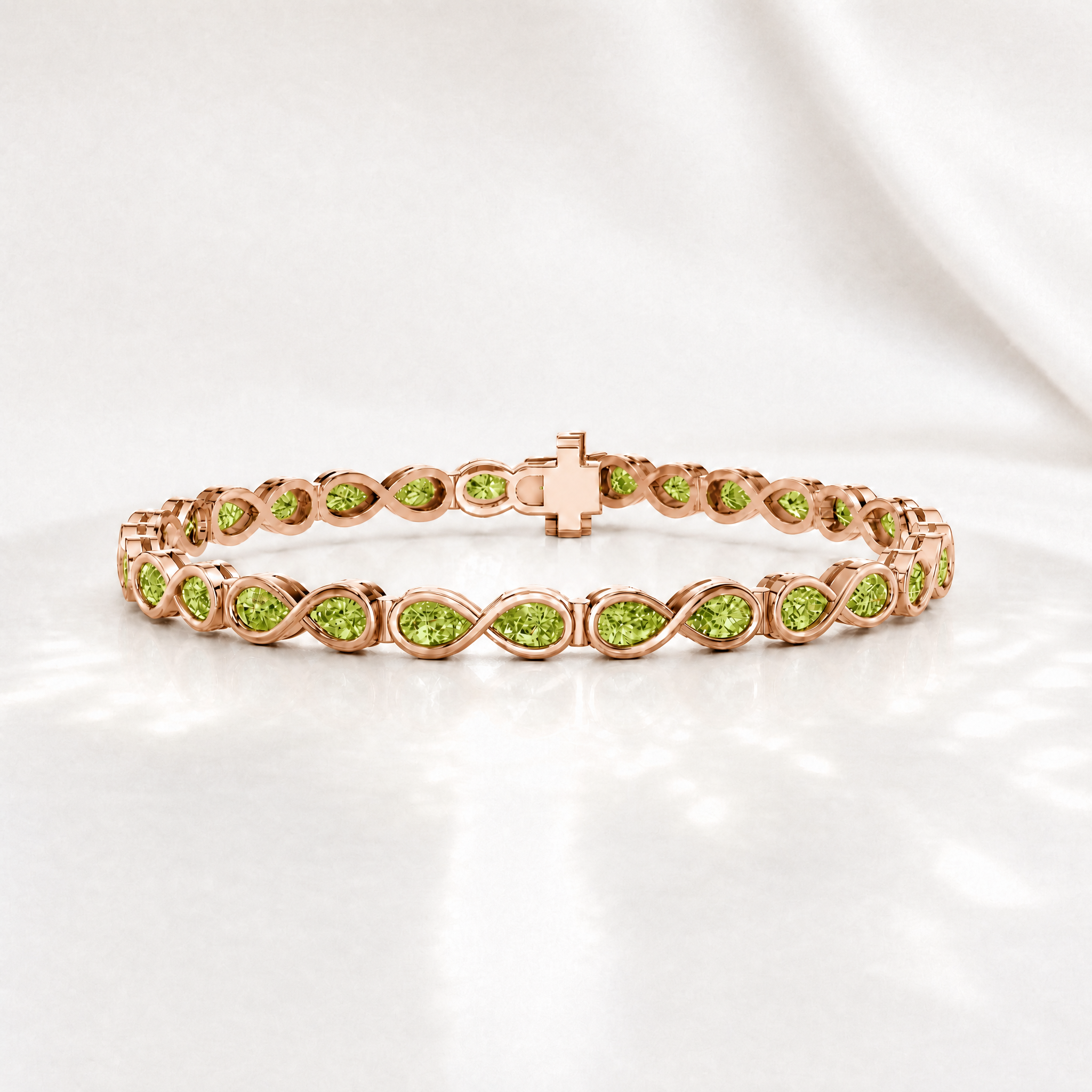 Pearfinity Peridot Bracelet