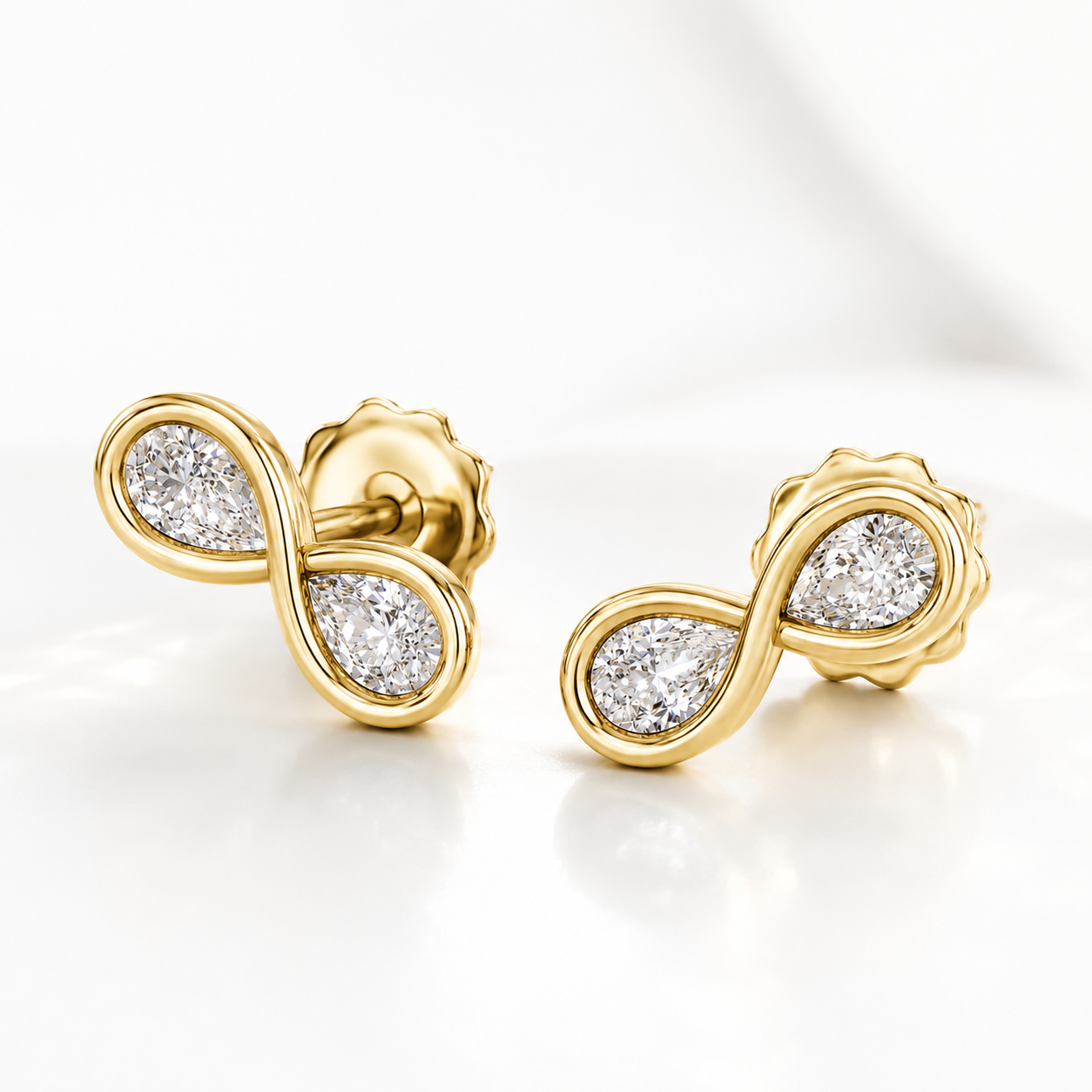 Pearfinity Diamond Studs
